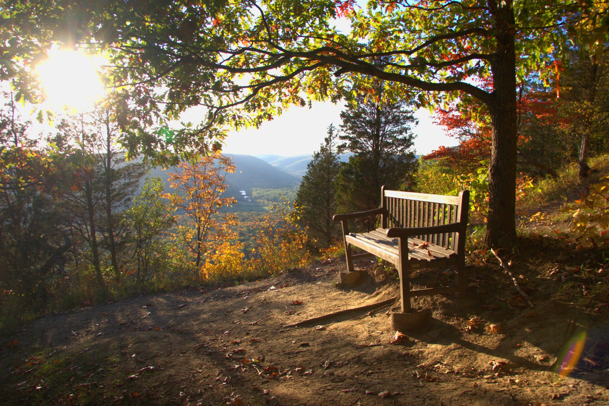 A gorgeous wide view of the overlook that can be seen on the the Twain Trail.